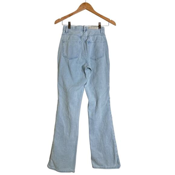 PacSun Women's High Waisted Pintuck Bootcut Leg Denim Jeans Size 24 Light Blue - Picture 6 of 10